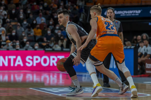 季中延续高 季中延续高