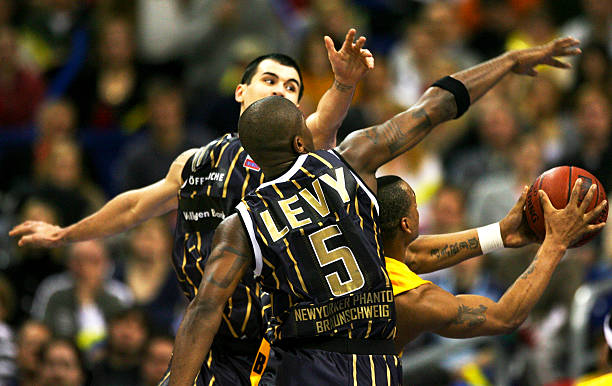 一个赛季能 一个赛季能